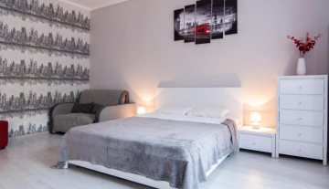 Квартира подобово в центрі Києва